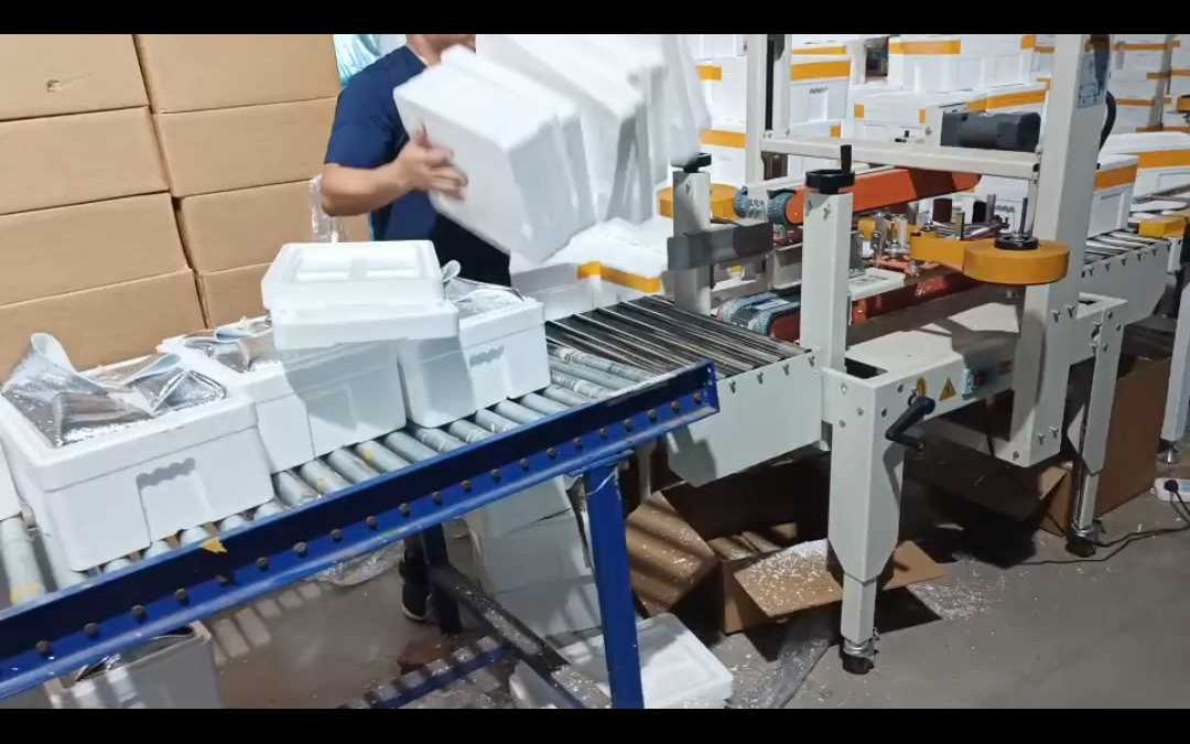 智能泡沫箱打包機 快遞物流與食品、電子產品的打包解決方案